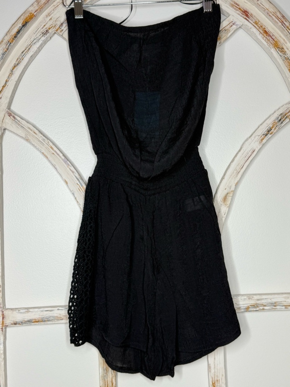 NWT- Elan/Sensea Black Women's Sleeveless Romper w/ crochet - Sz M